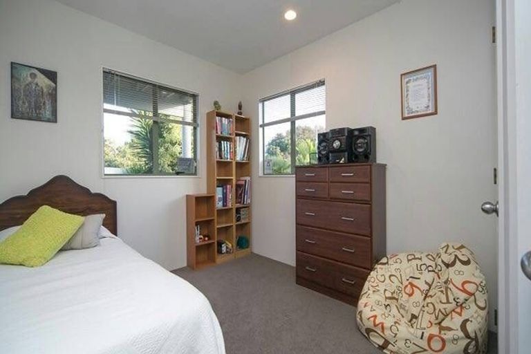 Photo of property in 35 Wiseley Road, Hobsonville, Auckland, 0618