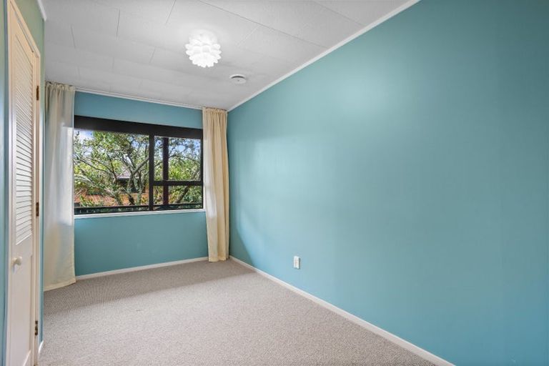 Photo of property in 60a Solar Road, Glen Eden, Auckland, 0602