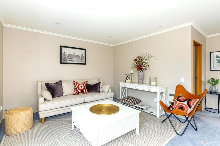 Photo of property in 2/150 North Street, West End, Timaru, 7910