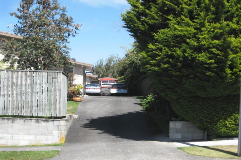 Photo of property in 2/758 Acacia Bay Road, Acacia Bay, Taupo, 3330