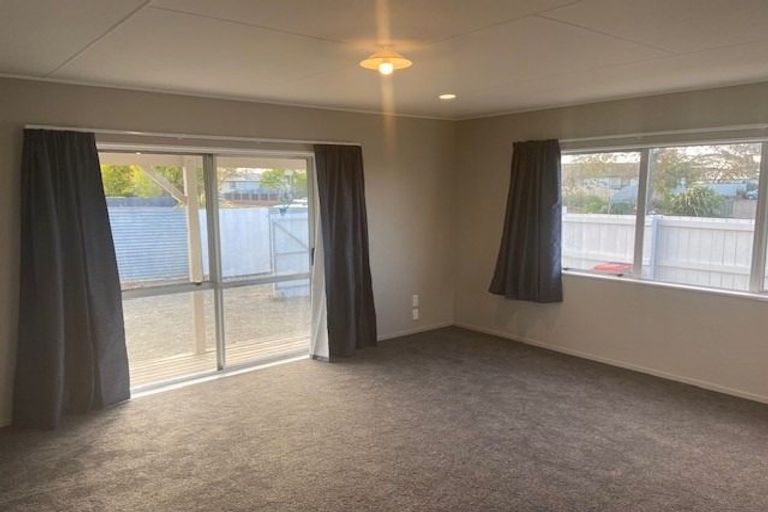 Photo of property in 271a Flaxmere Avenue, Flaxmere, Hastings, 4120