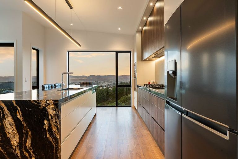 Photo of property in 49 Ashton Fitchett Drive, Brooklyn, Wellington, 6021