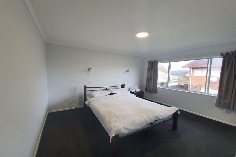 Photo of property in 2/3 Opaheke Road, Papakura, 2110