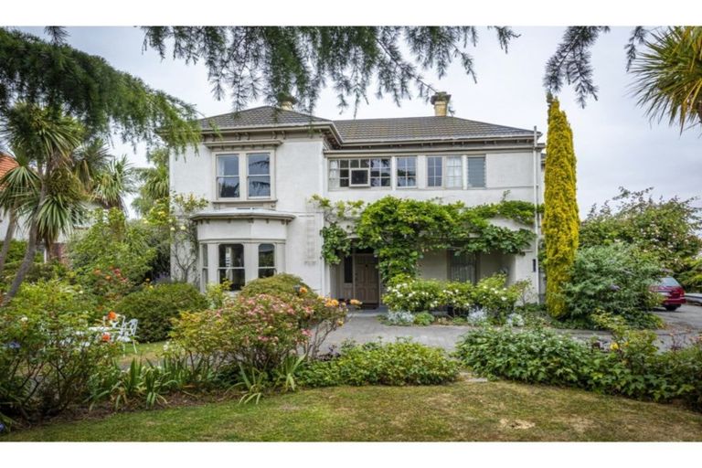 Photo of property in 100 North Street, Seaview, Timaru, 7910