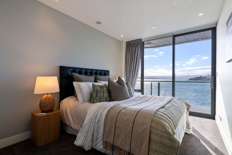 Photo of property in Clyde Quay Wharf, 3b/1 Clyde Quay Wharf, Te Aro, Wellington, 6011