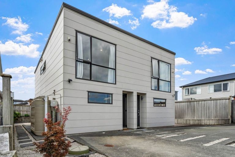 Photo of property in 10 Toia Lane, Silverdale, 0932