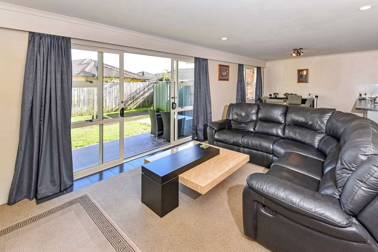 Photo of property in 6 Lime Crescent, Papakura, 2110
