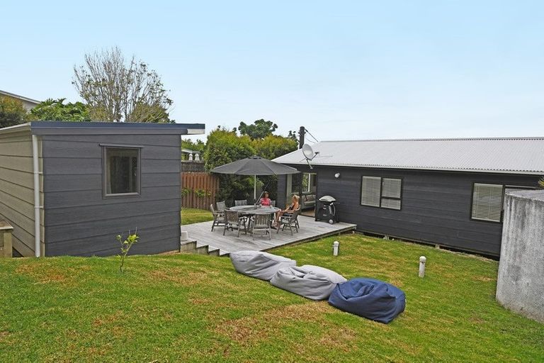 Photo of property in 3 Kendale Drive, Leigh, 0985