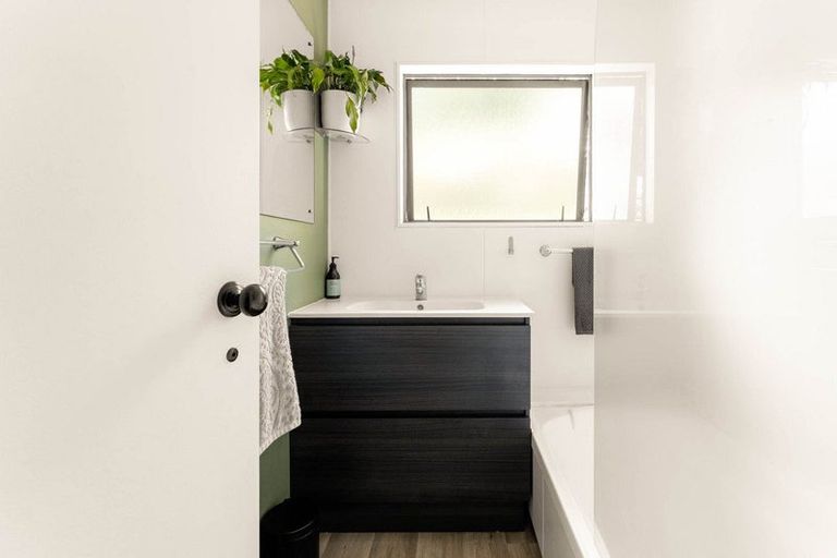 Photo of property in 23 Osprey Drive, Welcome Bay, Tauranga, 3112