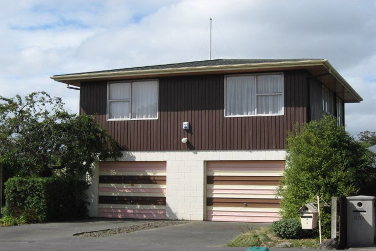 Photo of property in 48 Kent Lodge Avenue, Avonhead, Christchurch, 8042