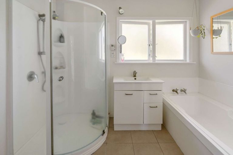 Photo of property in 37 Elliott Crescent, Owhata, Rotorua, 3010