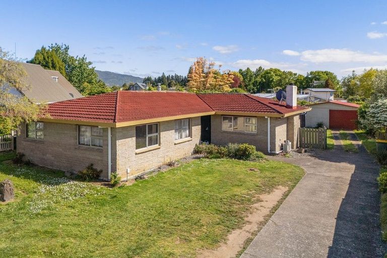 Photo of property in 51 Fairview Road, Katikati, 3129