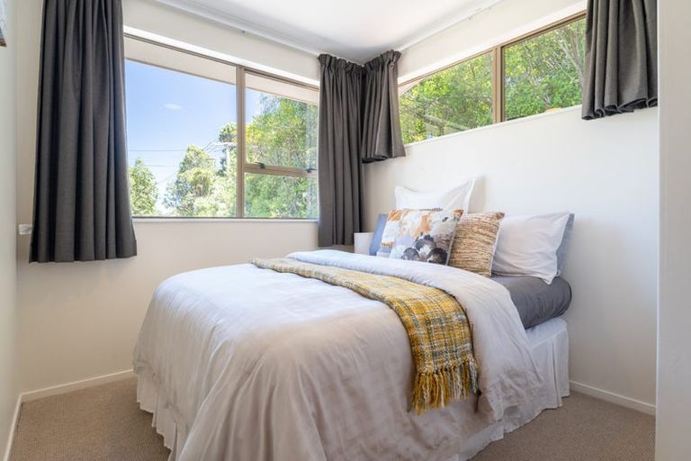 Photo of property in 28a Whanake Street, Titahi Bay, Porirua, 5022