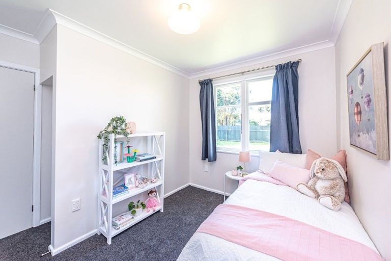 Photo of property in 2 Cumbrae Place, Aramoho, Whanganui, 4500