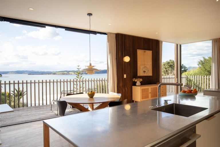 Photo of property in 78m Greenslade Road, Raglan, 3295