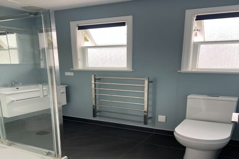 Photo of property in 17 Hunter Street, Taita, Lower Hutt, 5011