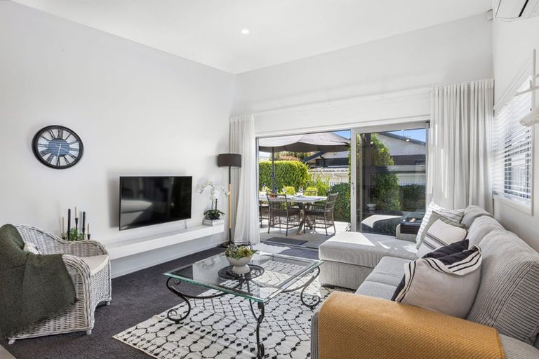 Photo of property in 38a Hatton Road, Orewa, 0931