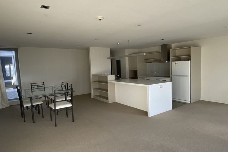Photo of property in Republic Apartments, 2h/11 Tennyson Street, Te Aro, Wellington, 6011