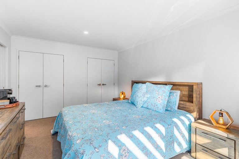 Photo of property in 18 Tomairangi Crescent, Pukekohe, 2120