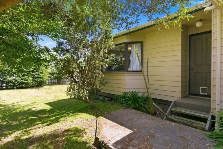 Photo of property in 5 Dennis Taylor Court, Paraparaumu, 5032