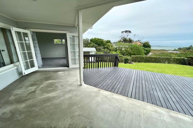 Photo of property in 12 Dowling Place, Pakuranga, Auckland, 2010