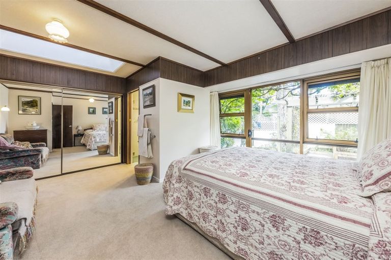 Photo of property in 26 Scenic Drive, Hillpark, Auckland, 2102