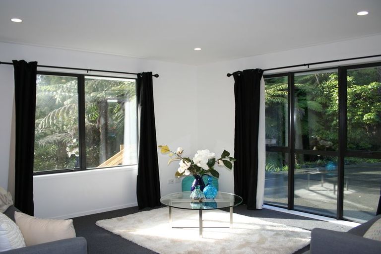 Photo of property in 12 Bendalls Lane, Oratia, Auckland, 0604