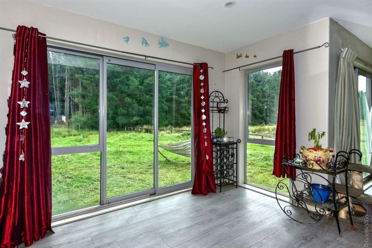 Photo of property in 335 Kainga Road, Kainga, Christchurch, 8083