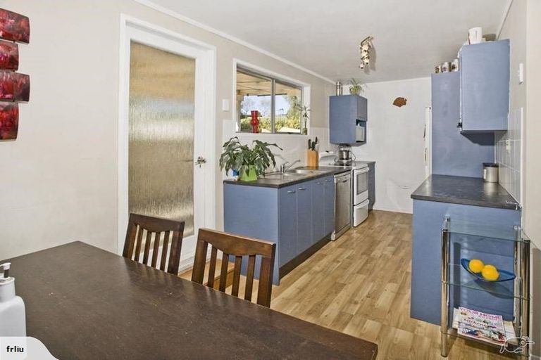 Photo of property in 8 Bain Place, Bucklands Beach, Auckland, 2014