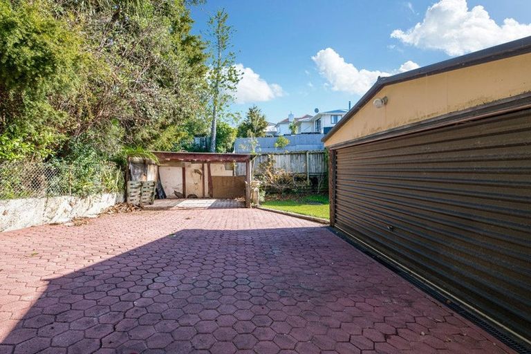 Photo of property in 10a Glenorchy Street, Glen Eden, Auckland, 0602