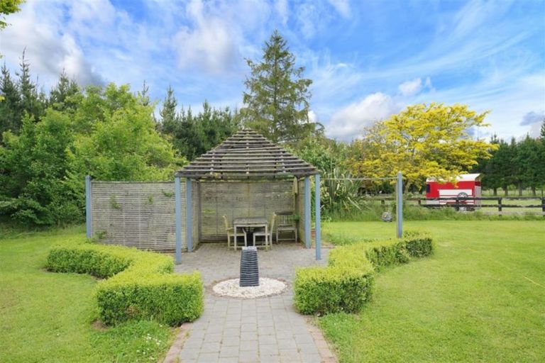 Photo of property in 115 Leslies Road, Cust, Rangiora, 7471