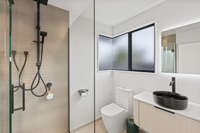 Photo of property in 2 Anglesea Avenue, Parklands, Christchurch, 8083