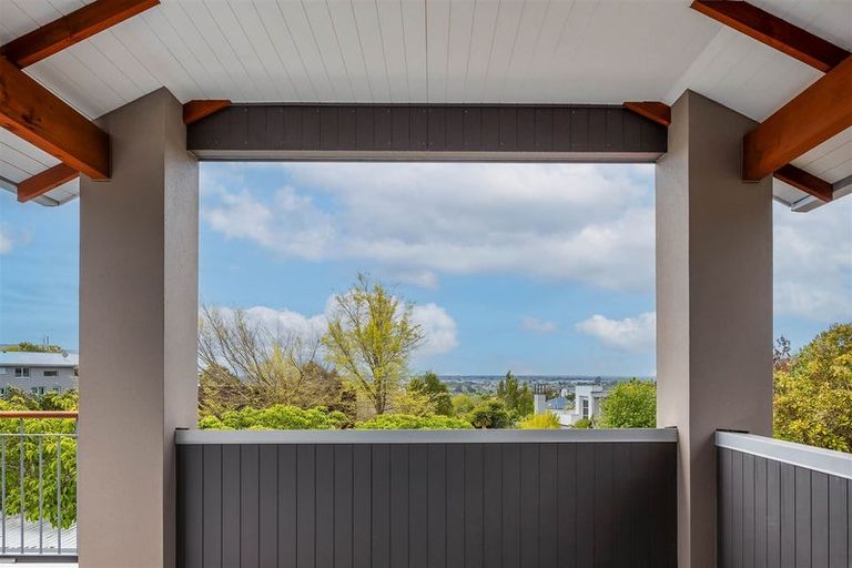 Photo of property in 9 Lady Polson Lane, Cashmere, Christchurch, 8022