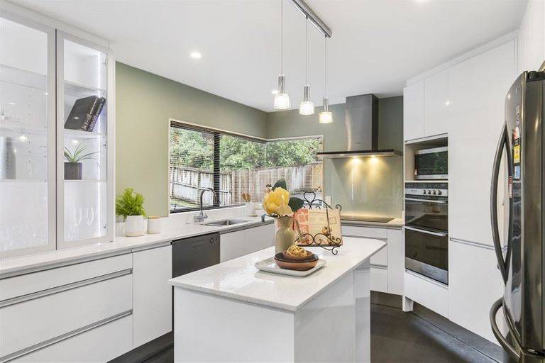 Photo of property in 1/75 Gosford Drive, Botany Downs, Auckland, 2010