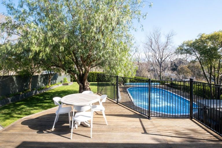 Photo of property in 22 Tainui Drive, Havelock North, 4130