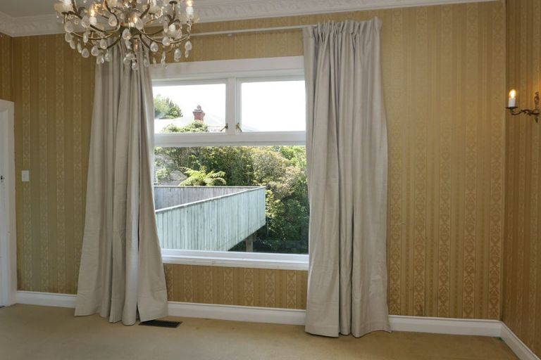 Photo of property in 35 Disley Street, Highbury, Wellington, 6012