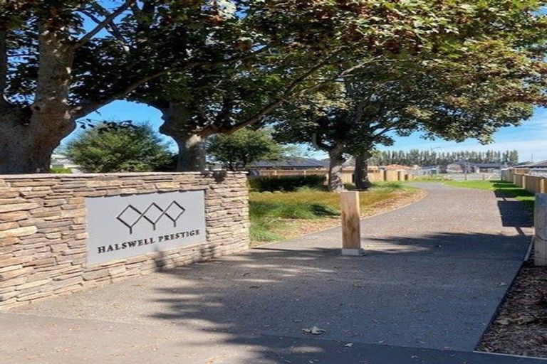 Photo of property in 1 Half Pint Lane, Halswell, Christchurch, 8025