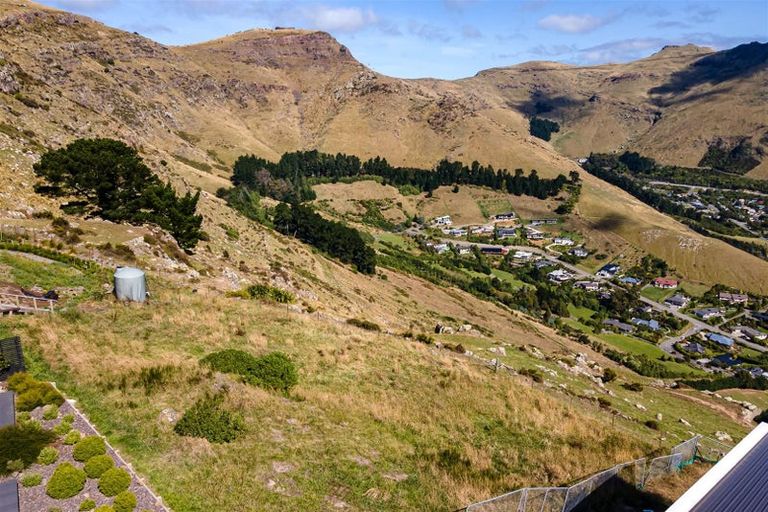 Photo of property in 11 Parkridge Place, Mount Pleasant, Christchurch, 8081