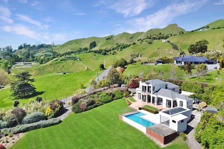 Photo of property in 192 Te Mata Peak Road, Havelock North, 4130