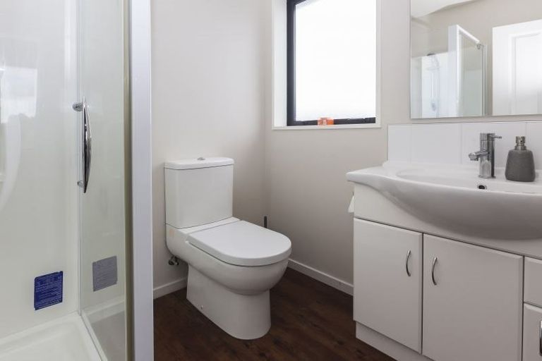 Photo of property in 4/82 Packe Street, Edgeware, Christchurch, 8013