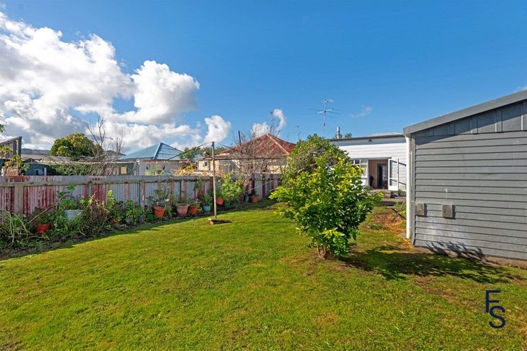 Photo of property in 21 Wellington Street, Te Hapara, Gisborne, 4010