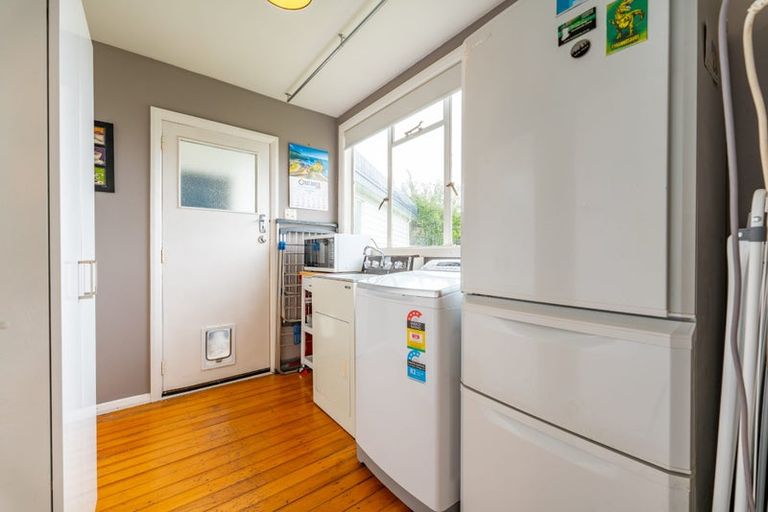 Photo of property in 2 Paignton Street, West End, Timaru, 7910