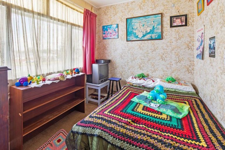 Photo of property in 30 Konini Street, Tawhero, Whanganui, 4501