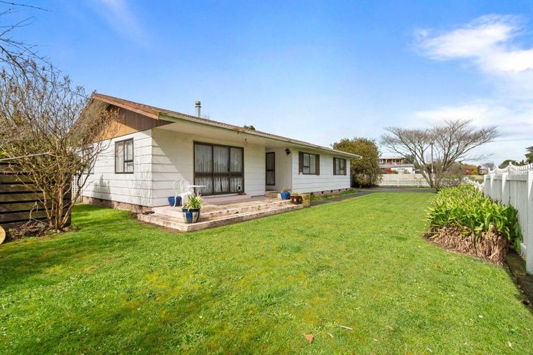 Photo of property in 3 Howe Street, Foxton, 4814