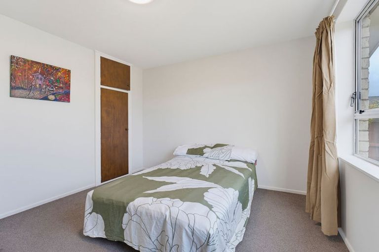 Photo of property in 205 Queenspark Drive, Parklands, Christchurch, 8083
