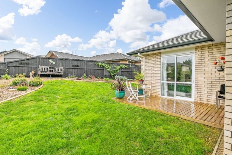 Photo of property in 14 Matau Close, Te Kauwhata, 3710