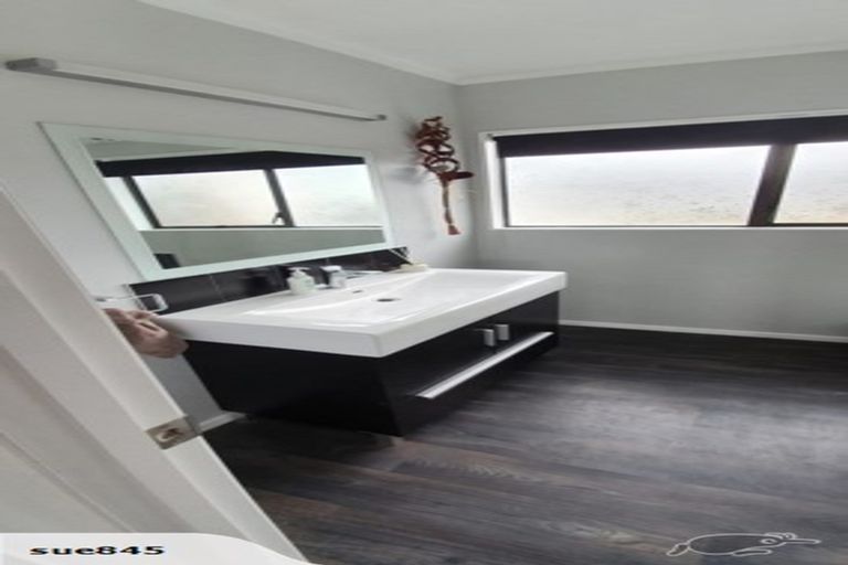 Photo of property in 27 Owhatiura Drive, Lynmore, Rotorua, 3010