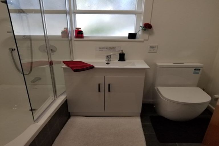 Photo of property in 18a Guyton Street, Whanganui, 4500