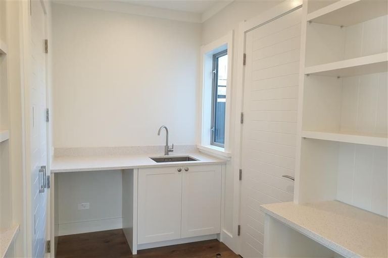 Photo of property in 24 Mchardy Street, Havelock North, 4130