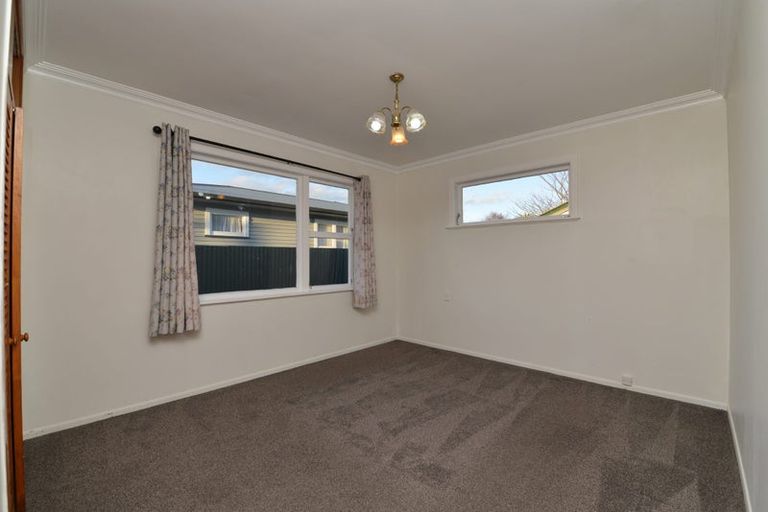 Photo of property in 4 Drake Street, Levin, 5510